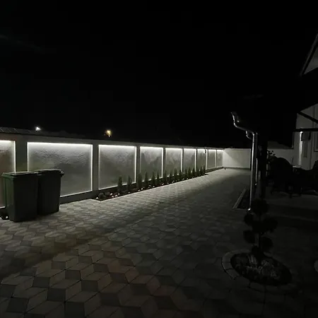 Markovic Hostel *